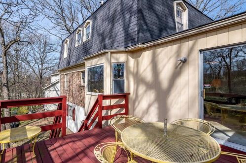 1486 Royal Spg Dr, Saint Louis MO 63122-7121 exterior