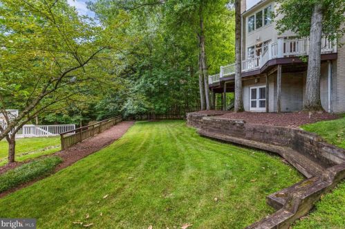 9906 Avenel Farm Dr, Rockville MD 20854-5410 exterior