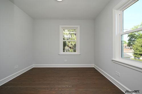 1707 76th Ct, Chicago IL  60707-4104 exterior