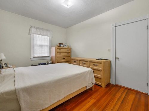 45 Byron St, Providence RI 02911-1927 exterior