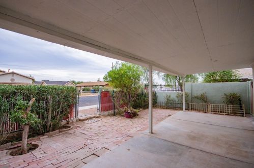 1429 10th Ave, Phoenix AZ  85007-3906 exterior