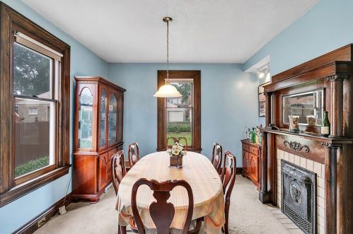 205 Littlewood St, Pittsburgh PA 15223-1131 exterior