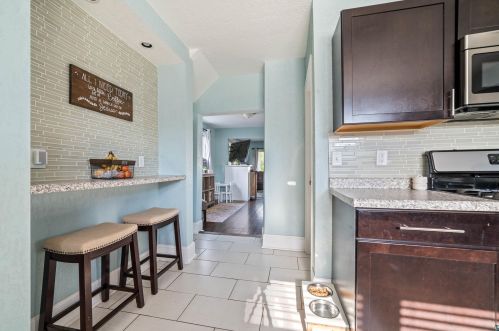 115 63 Ave, Duluth MN 55807-2110 exterior