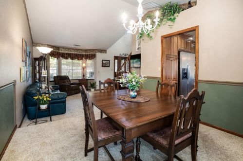 105 Goodell Rd, Folsom CA 95630-5221 exterior