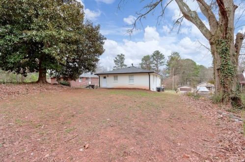 866 Lee Andrews Ave, Atlanta GA 30315-6812 exterior