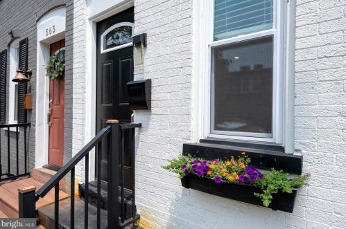 563 Shippen St, Lancaster PA  17602-4305 exterior