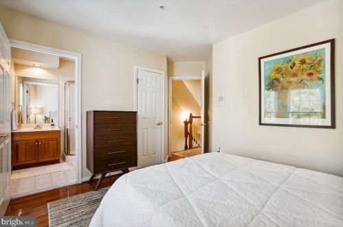 507 Pendleton St, Alexandria VA 22314-1903 exterior