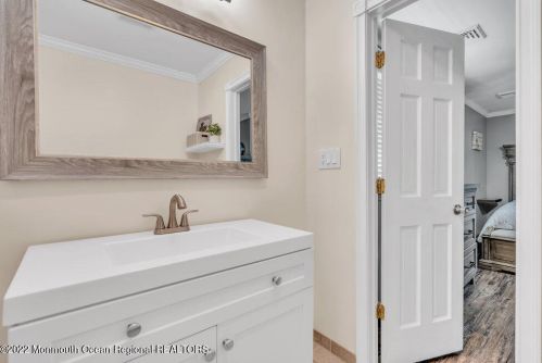 365 Western Blvd, Berkeley Township NJ  08721-2855 exterior