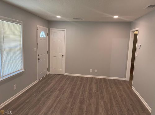 3185 Latona Dr, Atlanta GA  30354-2365 exterior