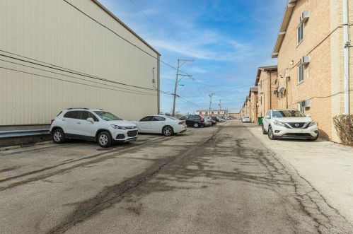 6029 64th Pl, Chicago IL  60638-5347 exterior