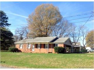 5037 Springhaven Dr, Conover NC  28613-8573 exterior