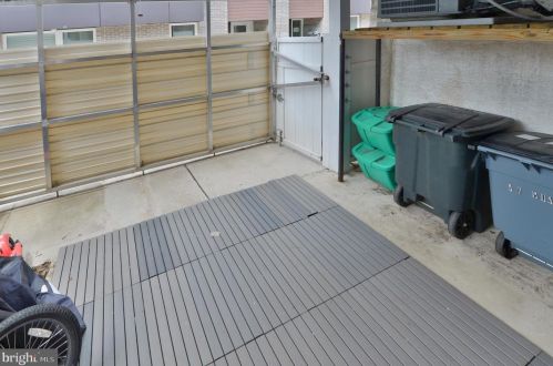 720 Marvine St, Philadelphia PA 19141-3417 exterior