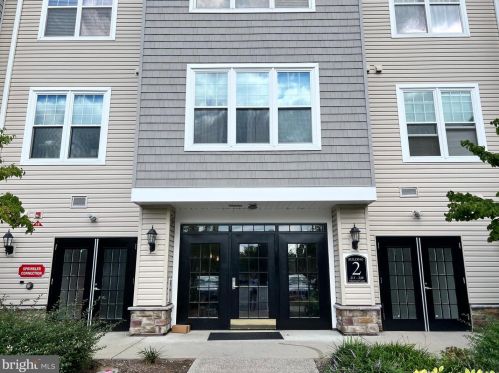 212 Masterson Ct, Trenton NJ  08618-1438 exterior