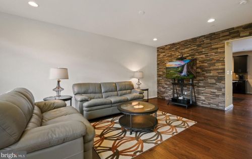 3707 Commodore Joshua Barney Dr, Washington DC 20018-4443 exterior