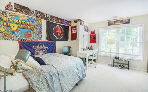 44 Henning Ter, Parsippany NJ 07834-3716 exterior