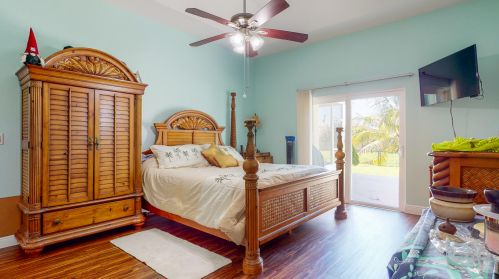 1080 Romaine Ln, Fort Pierce FL 34953-3675 exterior