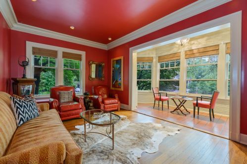 1235 Astor St, Chicago IL 60610-5213 exterior