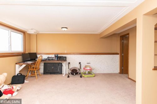 281 150th St, Saint Paul MN 55124-6992 exterior