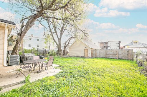 1839 14 Ave, Broadview IL 60155-3136 exterior