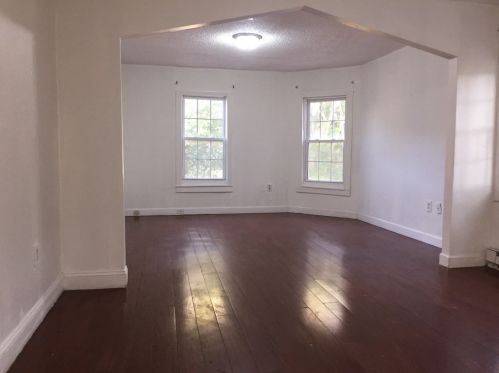 50 Mason St, Worcester MA 01610-3253 exterior