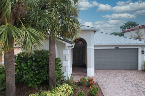 2238 Newport Isles Blvd, Fort Pierce FL  34953-4577 exterior