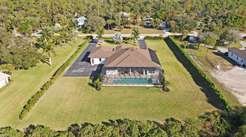 2913 68 St, Naples FL 34105-7225 exterior