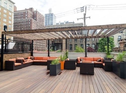 21 Goethe St, Chicago IL  60610-2328 exterior