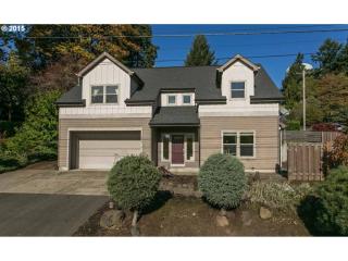 1725 Orchid St, Portland, OR 97219-4157