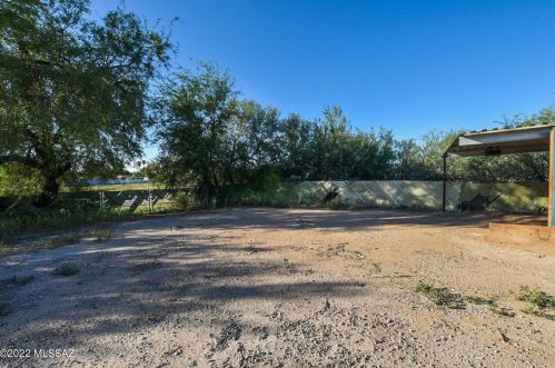 2878 Calle Del Huerto, Tucson AZ 85741-3415 exterior