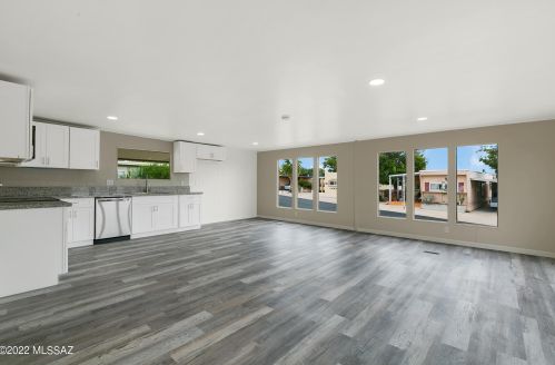 5374 Rocking Circle St, Tucson AZ  85713-6312 exterior