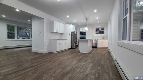 93 Stelfox St, Demarest NJ  07627-1516 exterior