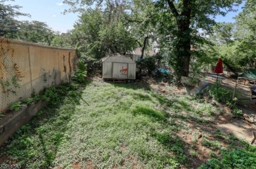 132 4 St, Paterson NJ 07522-1855 exterior