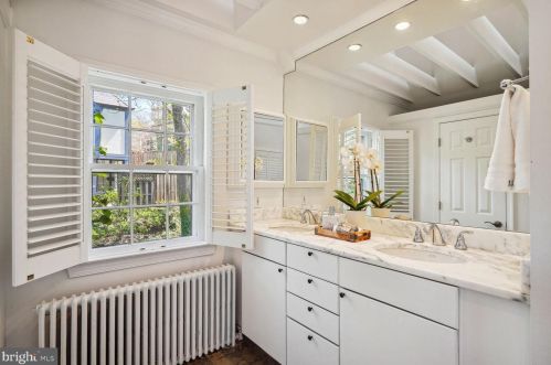 5220 Klingle St, Washington DC 20016-2657 exterior