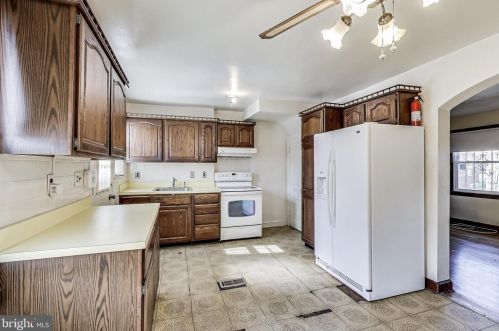 1837 T St, Washington DC 20020-4635 exterior