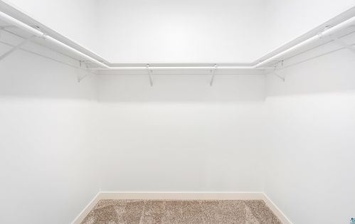 2465 Lismore Rd, Duluth MN 55803-8709 exterior