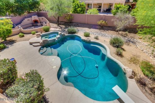 1705 Coconino Dr, Chandler AZ  85249-4755 exterior