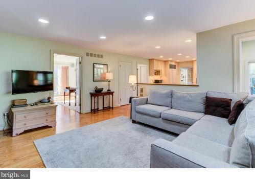 137 Painter Rd, Media PA 19063-4431 exterior