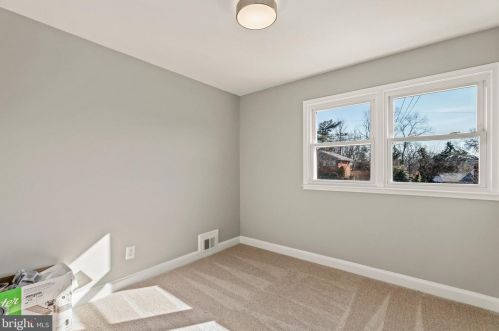 4500 Kling Dr, Alexandria VA 22312-1509 exterior