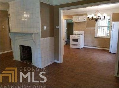 1729 Derry Ave, Atlanta GA 30310-1503 exterior