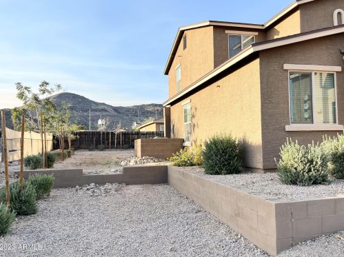 10402 9 Ave, Phoenix AZ 85013-4007 exterior