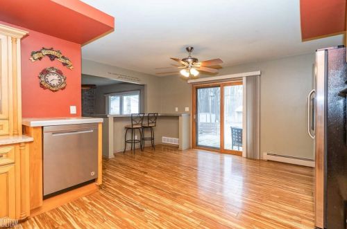 48393 Forbes St, New Baltimore MI 48047-2250 exterior