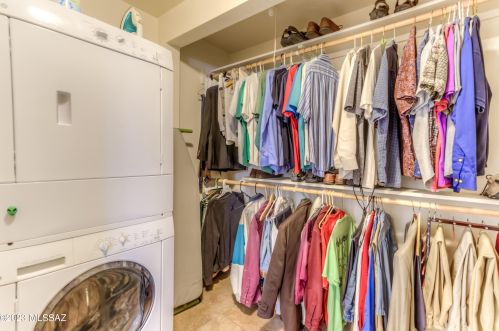 2130 Hampton St, Tucson AZ 85712-2312 exterior