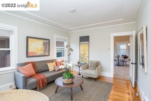 1818 Curtis St, Berkeley, CA 94702-1618