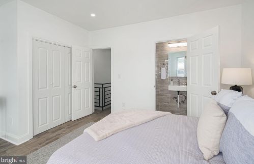 5822 Catharine St, Philadelphia PA  19143-2418 exterior