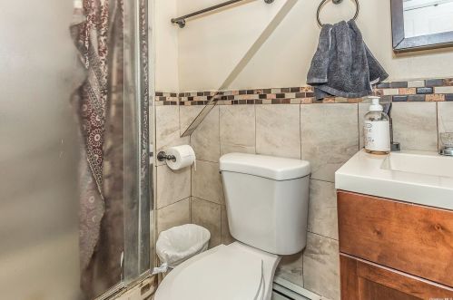 45 4 St, Huntington Station NY 11746-1441 exterior