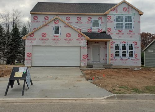 2683 Avalon Woods Dr, Kalamazoo, MI 49024-7733