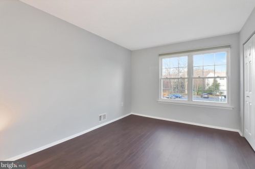 27 Mulberry St, Trenton NJ 08638-4425 exterior