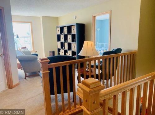 817 Braunworth Ct, Chaska MN 55318-3242 exterior