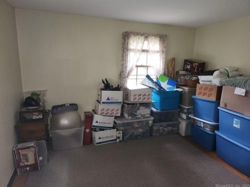 737 Burnham St, Hartford CT 06108-0010 exterior