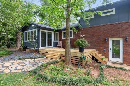 3904 Gladney Dr, Atlanta GA  30340-4618 exterior